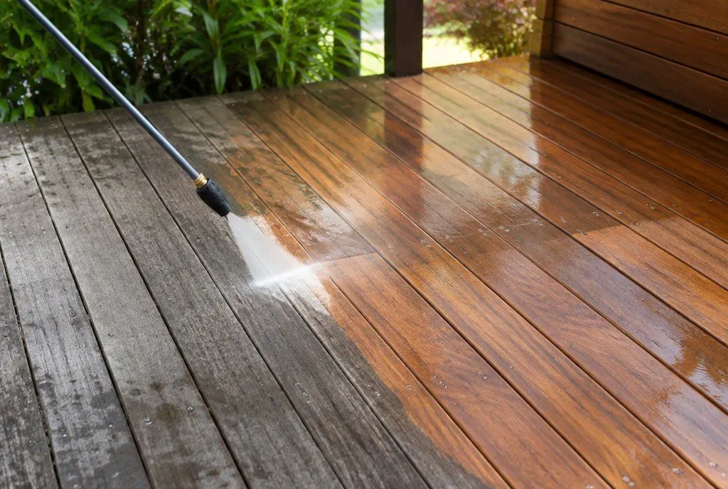 Deck wash
